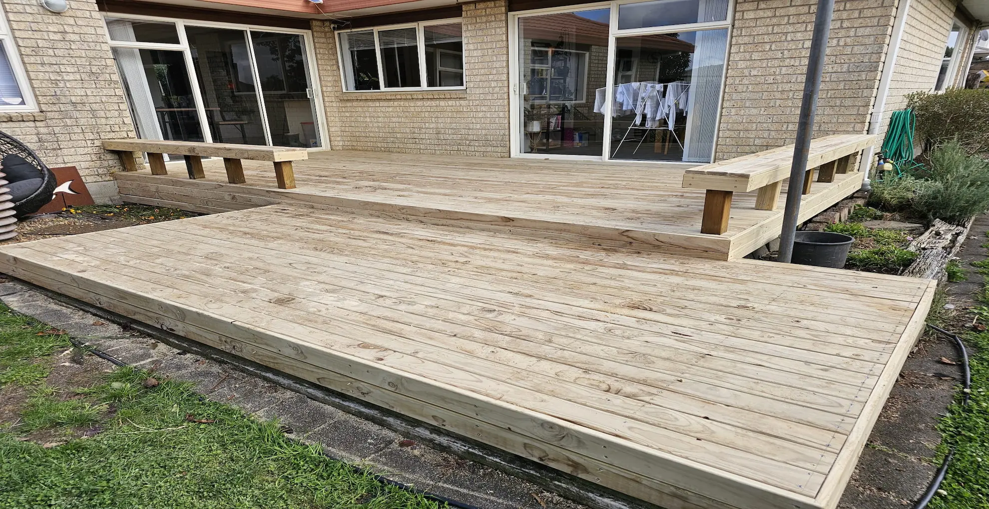 围栏露台建设 Fencing & Decking Construction - Ricky Services Auckland